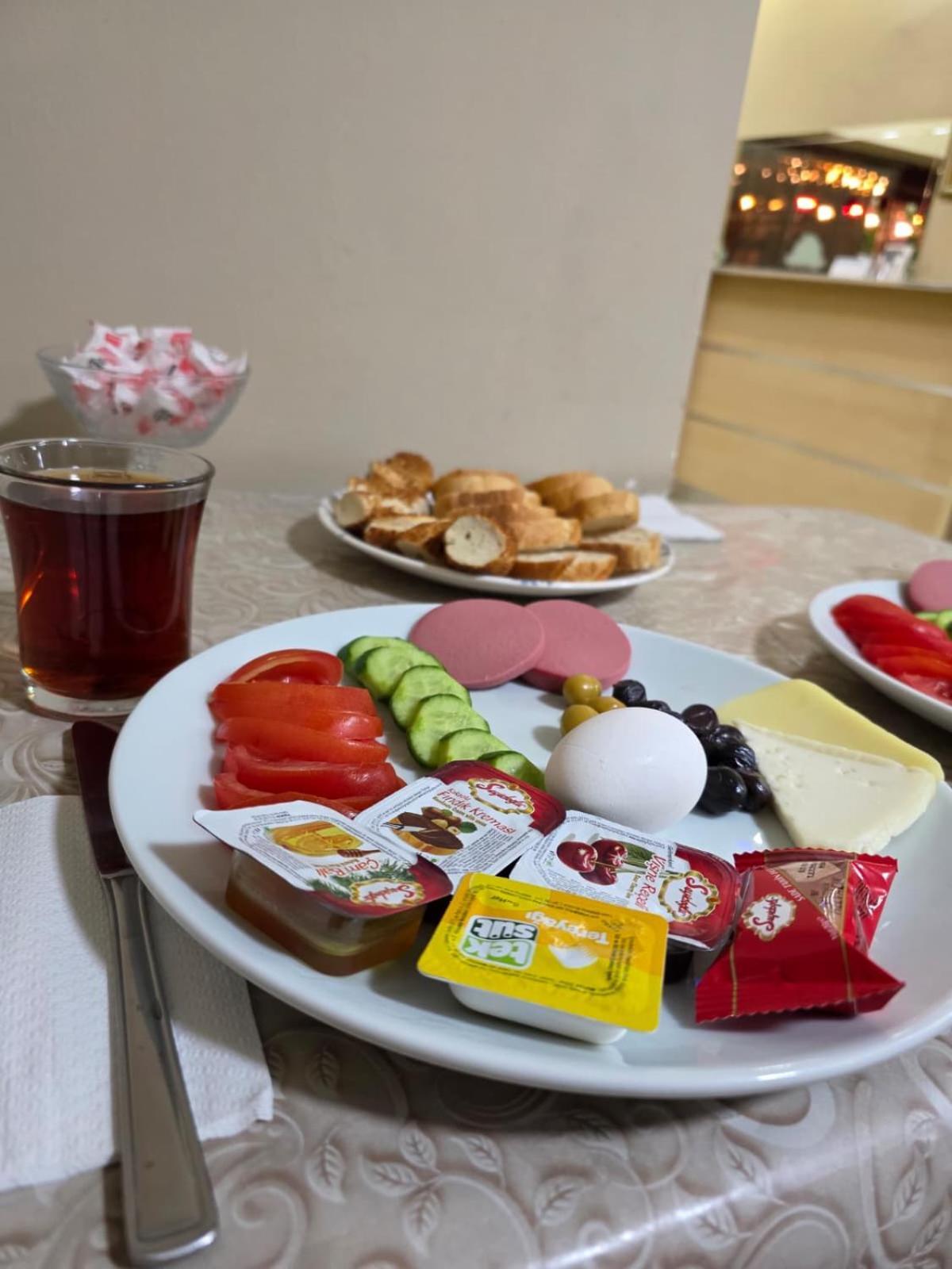 Birol Hotel — Photos 1